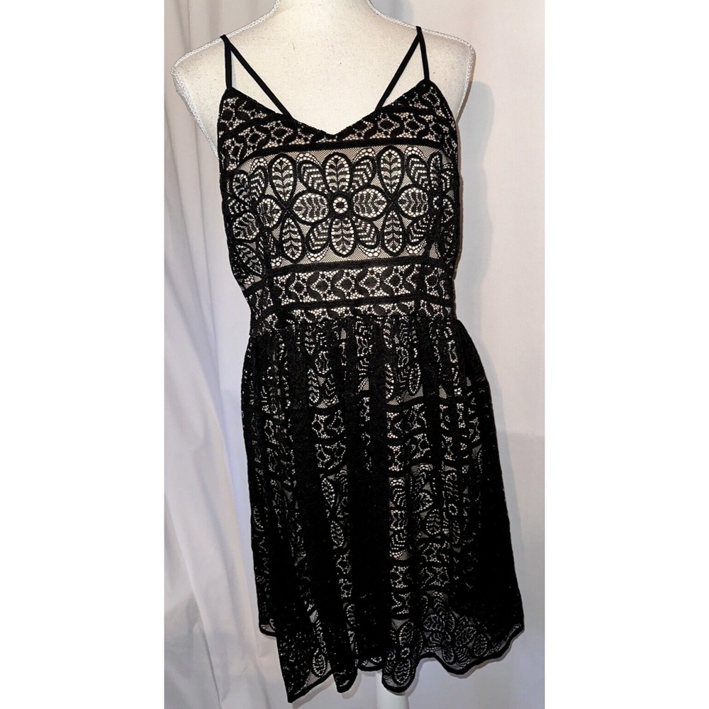 Xhilaration Dress Juniors Size L Lace Adjustable Spaghetti Straps Zip 100% Nylon